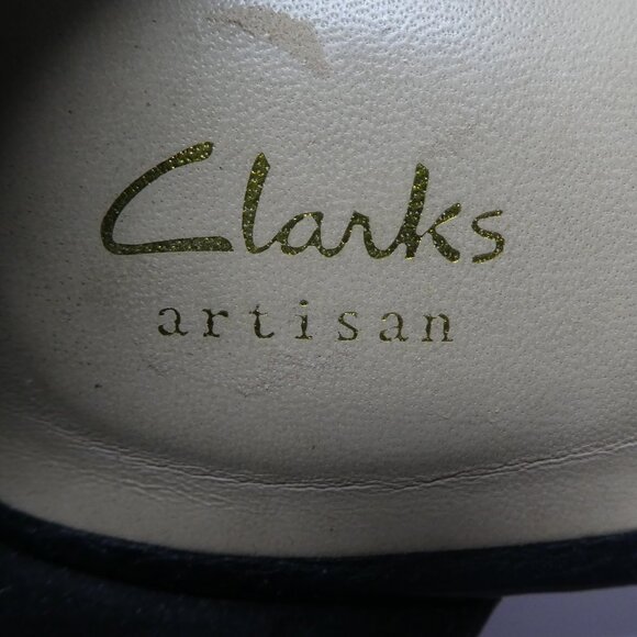 Clarks Deloria Kay Black Leather Open Toe Ankle Strap Heeled Sandals - Picture 12 of 13